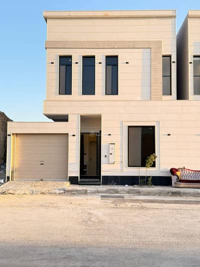 6 Bedroom Villa for Sale in West Riyadh, Riyadh - Villa for sale on Street No. 315, Al-Dhahrat District, Riyadh City, Riyadh Region
