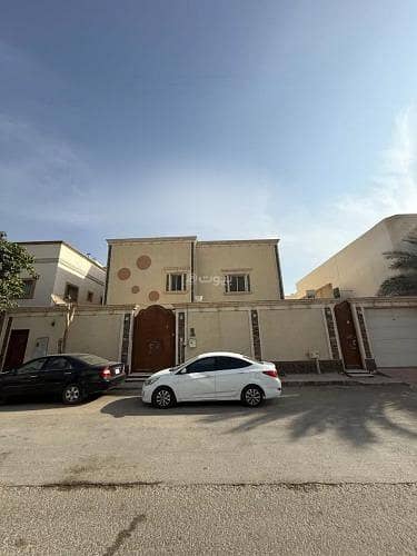 فیلا 5 غرف نوم للبيع في شمال الرياض، الرياض - فيلا للبيع في شارع النبراس, حي الصحافة, مدينة الرياض, منطقة الرياض