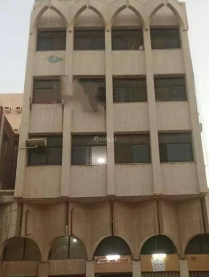 Residential Building For Rent in Al Sharafeyah, Jeddah Residential Building For Rent in Al Sharafeyah, Jeddah