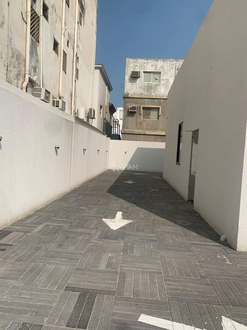Commercial building for rent in Al Khobar South Commercial building for rent in Al Khobar South