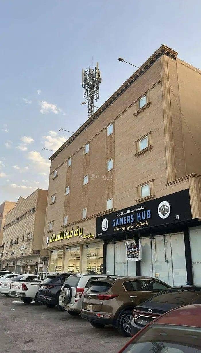 Residential Building in Al Worod,Al Ufuq 13000 SAR - 87832929 Residential Building in Al Worod,Al Ufuq 13000 SAR - 87832929