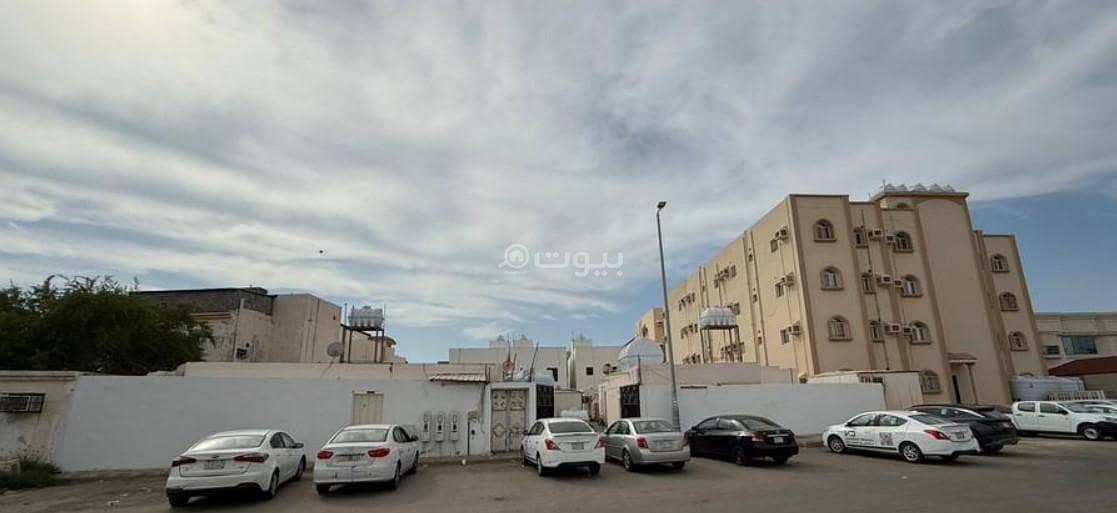شقة في مجمع سكني للبيع شقة في مجمع سكني للبيع