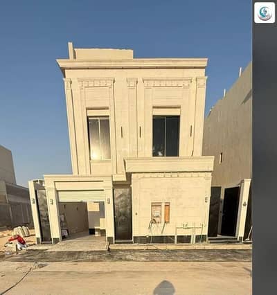 4 Bedroom Flat for Sale in East Riyadh, Riyadh - Apartment For Sale in Al Janadriyah, East Riyadh