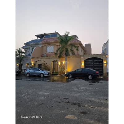 6 Bedroom Villa for Sale in North Jeddah, Jeddah - Villa for Sale in Obhur Al Janoubiyah, North Jeddah