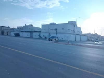 فیلا 10+ غرف نوم للايجار في شرق الرياض، الرياض - فيلا للإيجار في الجنادرية، الرياض