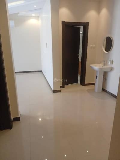 4 Bedroom Apartment for Rent in North Riyadh, Riyadh - Apartment for rent in a villa with a private roof 4 Bedroom Apartment for Rent in North Riyadh, Riyadh - Apartment for rent in a villa with a private roof