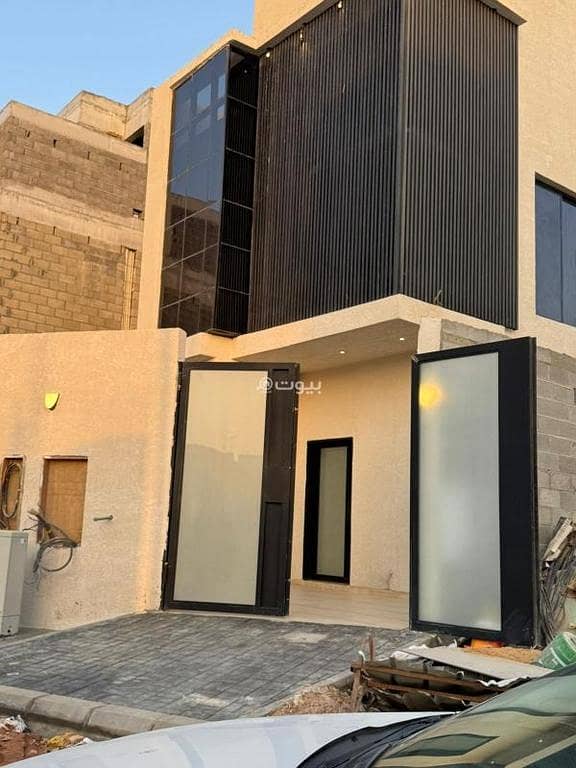 Townhouse for Sale in Al Murjan, East Riyadh Townhouse for Sale in Al Murjan, East Riyadh