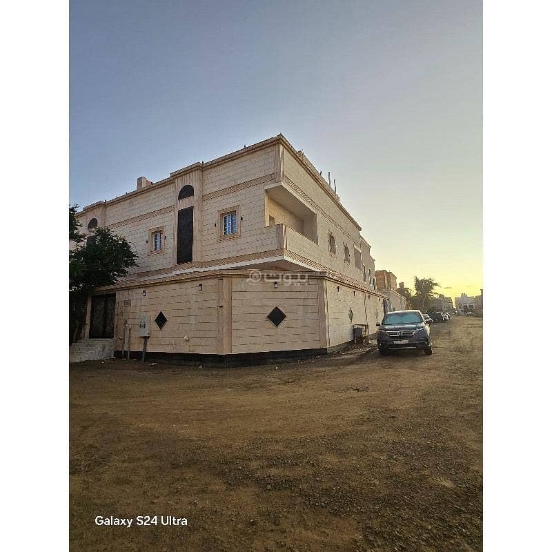 Two villas for sale in Al Yaqout, North Jeddah Two villas for sale in Al Yaqout, North Jeddah