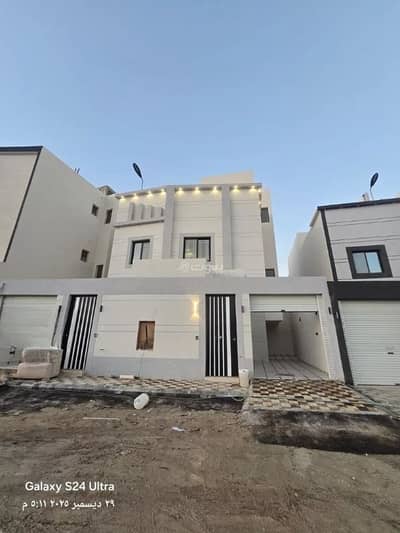 5 Bedroom Floor for Sale in South Riyadh, Riyadh - Floor for sale in Badr, South Riyadh 5 Bedroom Floor for Sale in South Riyadh, Riyadh - Floor for sale in Badr, South Riyadh