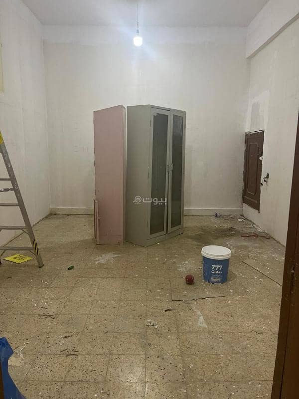 For sale: a villa in Al Khalidiya neighborhood on a 36-meter wide street. For sale: a villa in Al Khalidiya neighborhood on a 36-meter wide street.