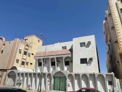 فیلا 5 غرف نوم للبيع في الاسكان، المدينة المنورة - فيلا للبيع في الإسكان، المدينة