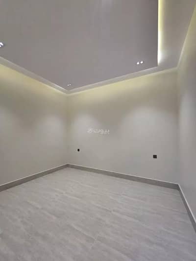 4 Bedroom Floor for Sale in South Riyadh, Riyadh - Floor for Sale in Okaz, South Riyadh 4 Bedroom Floor for Sale in South Riyadh, Riyadh - Floor for Sale in Okaz, South Riyadh