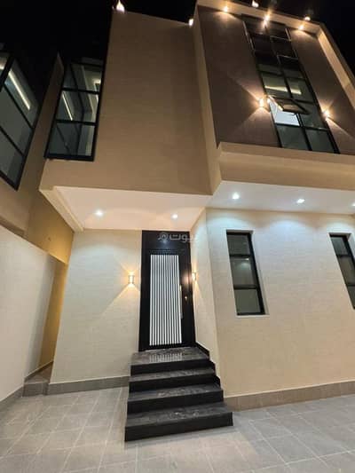 10+ Beds Villa for Sale in North Jeddah, Jeddah - Villas for sale in Al Hamdaniyah Apartments