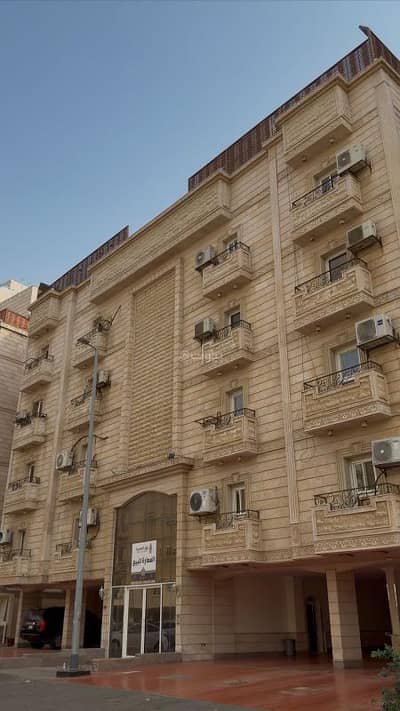 Residential Building for Sale in North Jeddah, Jeddah - Investment building for sale directly from the owner! Residential Building for Sale in North Jeddah, Jeddah - Investment building for sale directly from the owner!