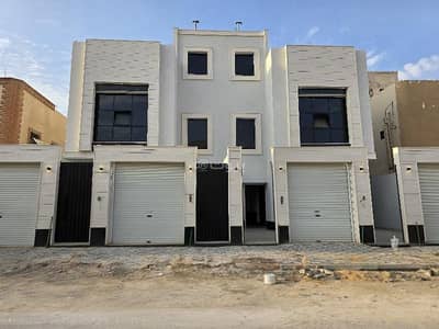 3 Bedroom Floor for Sale in West Riyadh, Riyadh - Roles for sale by themselves 300m in Al-Arejah Al-Gharbiyah 3 Bedroom Floor for Sale in West Riyadh, Riyadh - Roles for sale by themselves 300m in Al-Arejah Al-Gharbiyah