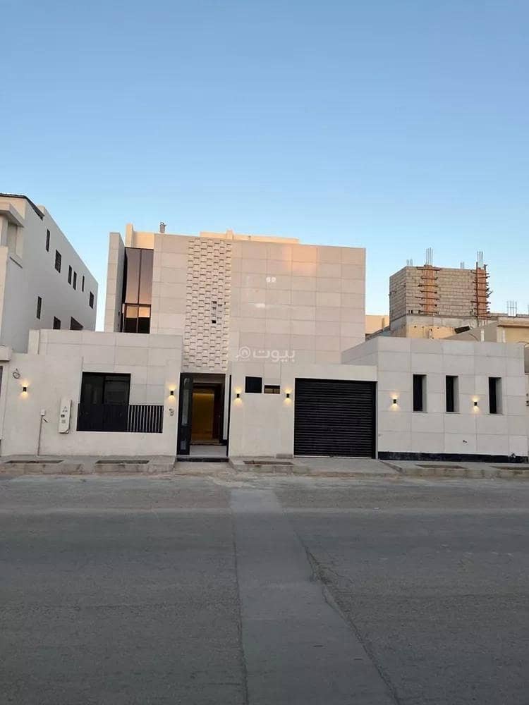 Villa For Sale in Al Mahdiyah, Riyadh Villa For Sale in Al Mahdiyah, Riyadh