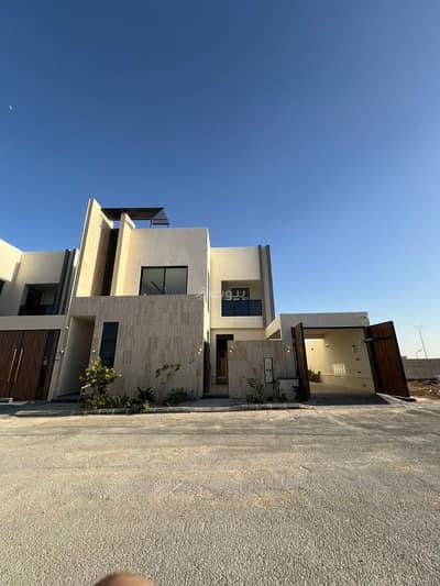 5 Bedroom Villa for Sale in West Riyadh, Riyadh - For sale, a villa with an area of 450 sqm, there is an investment apartment.