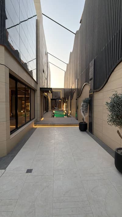 10+ Beds Villa for Sale in Al Amwaj, Al Khobar - Villa for sale in Al Amwaj, Khobar