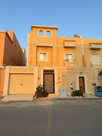 5 Bedroom Villa for Sale in North Jeddah, Jeddah - For sale: a villa in Jeddah, Al-Nahda neighborhood.