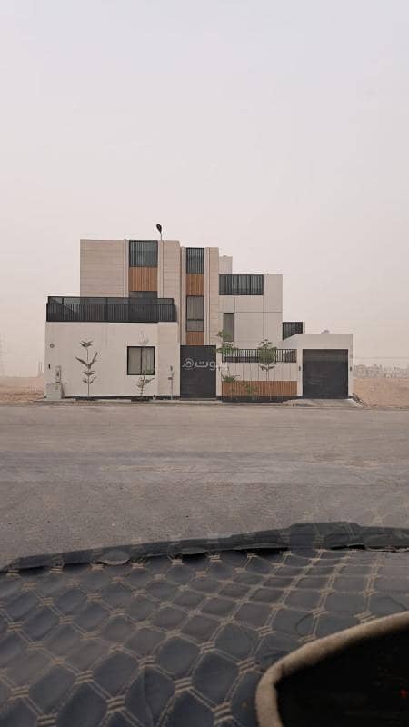 Villa for sale on Ismail bin Abi al-Ghunaim Street, Al-Mahdiyah neighborhood, Riyadh city, Riyadh region Villa for sale on Ismail bin Abi al-Ghunaim Street, Al-Mahdiyah neighborhood, Riyadh city, Riyadh region