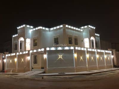 10+ Beds Villa for Sale in East Riyadh, Riyadh - For sale, Al-Rimal District (Mini Castle)