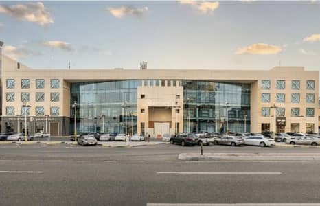 Office for Rent in North Jeddah, Jeddah - Office for rent in Al Zahra neighborhood, Prince Sultan Street.