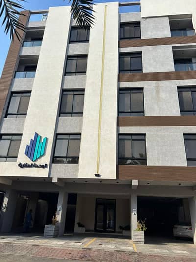 4 Bedroom Apartment for Sale in North Jeddah, Jeddah - Luxury apartments for sale in the Al-Naeem neighborhood, Jeddah