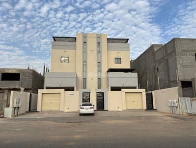 6 Bedroom Flat for Sale in Al Rayyan, Tabuk - Apartment For Sale in Al Rayyan, Tabuk