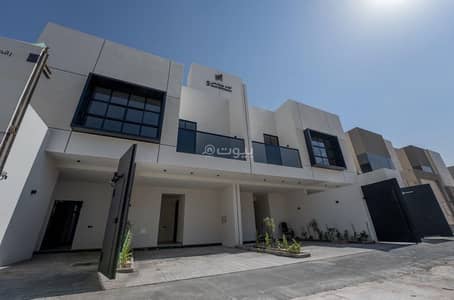 3 Bedroom Floor for Sale in East Riyadh, Riyadh - Distinctive roles in Al-Munsiyah neighborhood 3 Bedroom Floor for Sale in East Riyadh, Riyadh - Distinctive roles in Al-Munsiyah neighborhood