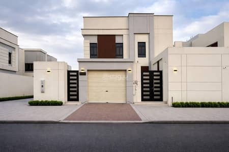 3 Bedroom Villa for Rent in East Riyadh, Riyadh - Villa in East Riyadh,Al Janadriyah 3 bedrooms 64000 SAR - 87910709 3 Bedroom Villa for Rent in East Riyadh, Riyadh - Villa in East Riyadh,Al Janadriyah 3 bedrooms 64000 SAR - 87910709