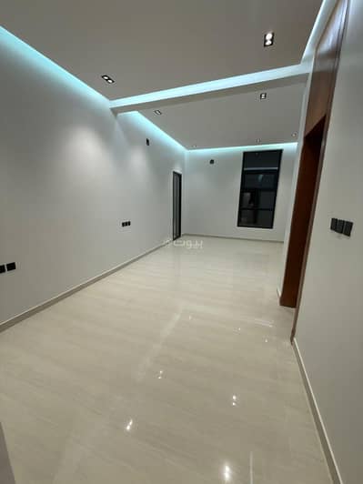 3 Bedroom Flat for Rent in East Riyadh, Riyadh - Three-bedroom apartment for rent in Al-Muzaeila