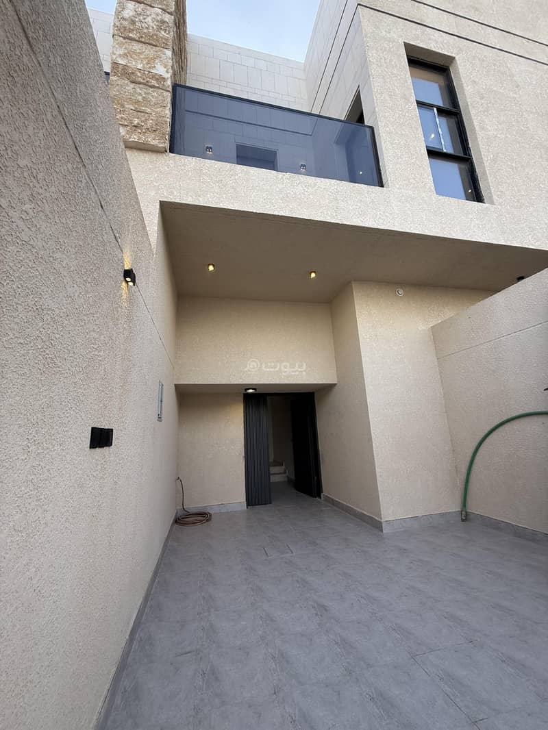 Luxurious townhouse for sale Luxurious townhouse for sale