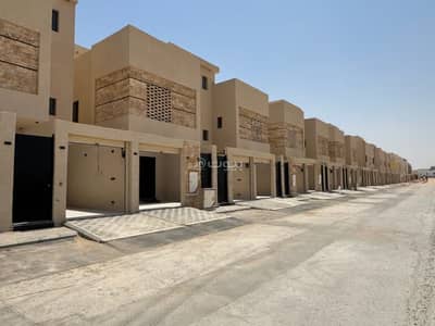 5 Bedroom Floor for Sale in West Riyadh, Riyadh - Floor For Sale in Dirab, Riyadh