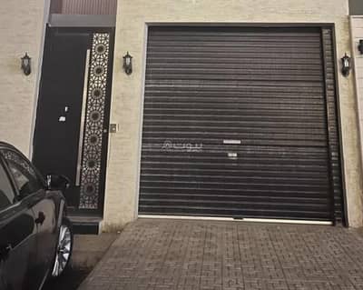 دور 5 غرف نوم للايجار في جنوب الرياض، الرياض - دور للإيجار في بدر، الرياض