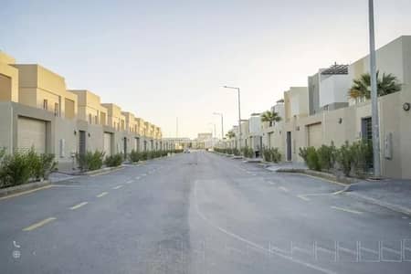 4 Bedroom Villa for Sale in East Riyadh, Riyadh - Villa for sale in Al-Janadriyah neighborhood, Riyadh City, Riyadh Region 4 Bedroom Villa for Sale in East Riyadh, Riyadh - Villa for sale in Al-Janadriyah neighborhood, Riyadh City, Riyadh Region