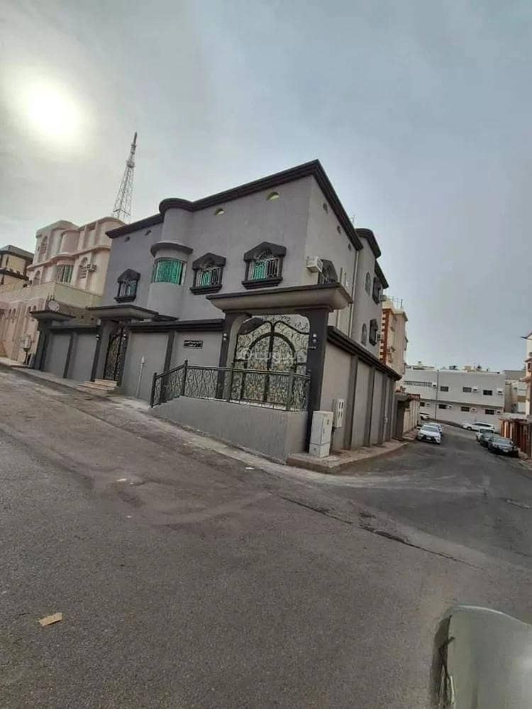 Villa For Sale in Al Qutbiah Al Sharqia, Taif Villa For Sale in Al Qutbiah Al Sharqia, Taif