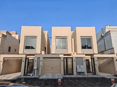 5 Bedroom Villa for Sale in King Fahd Suburb, Dammam - Villa For Sale in King Fahd Suburb, Dammam