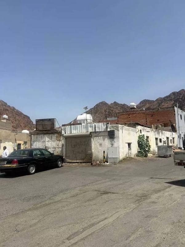 دور للبيع في شارع يعقوب بن عاصم الثقفي, حي التلعة, مدينة المدينه المنوره, منطقة المدينة المنورة دور للبيع في شارع يعقوب بن عاصم الثقفي, حي التلعة, مدينة المدينه المنوره, منطقة المدينة المنورة