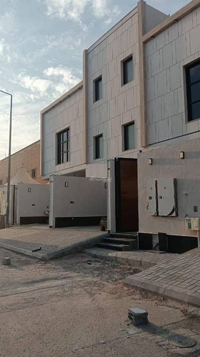 3 Bedroom Floor for Sale in East Riyadh, Riyadh - Floor in East Riyadh,Al Munsiyah 3 bedrooms 1100000 SAR - 87892604 3 Bedroom Floor for Sale in East Riyadh, Riyadh - Floor in East Riyadh,Al Munsiyah 3 bedrooms 1100000 SAR - 87892604
