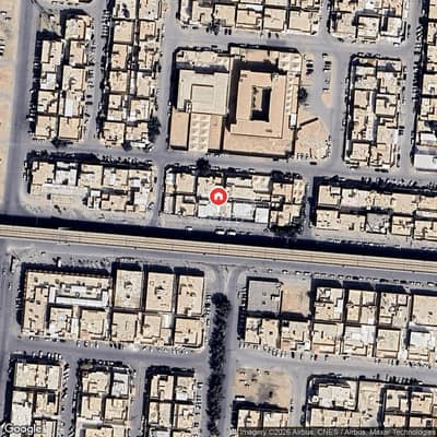 معرض  للبيع في غرب الرياض، الرياض - مبنى عروض للبيع في التويمق، الرياض