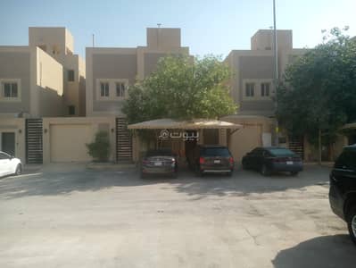 دور 4 غرف نوم للايجار في شمال الرياض، الرياض - دور ارضي للايجار بحي الملقا