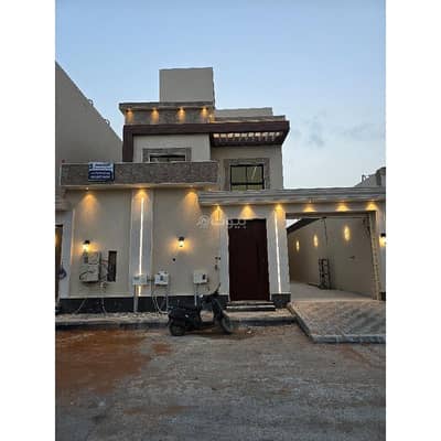 4 Bedroom Floor for Sale in East Riyadh, Riyadh - 4 Bedroom Floor For Sale in Al Qadisiyah, Riyadh