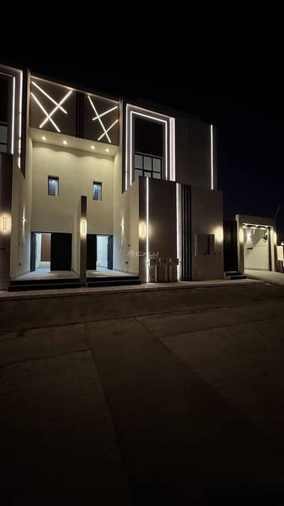 3 Bedroom Floor for Sale in East Riyadh, Riyadh - 3 Bedroom Floor For Sale in Al Maizilah, Riyadh