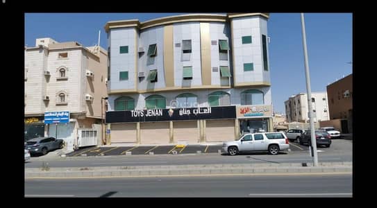 Residential Building for Sale in South Jeddah, Jeddah - Residential-commercial building for sale in Al-Sanabil