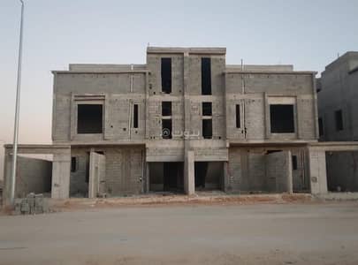 Residential Building for Sale in West Riyadh, Riyadh - Building for sale, three floors, Riyadh