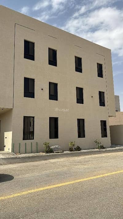Residential Building for Sale in West Riyadh, Riyadh - Apartment for sale, Riyadh, Al-Mhediah District