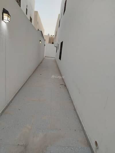 10+ Beds Villa for Sale in North Riyadh, Riyadh - Villa for sale in Al-Narjis, 358m north of King Salman 10+ Beds Villa for Sale in North Riyadh, Riyadh - Villa for sale in Al-Narjis, 358m north of King Salman