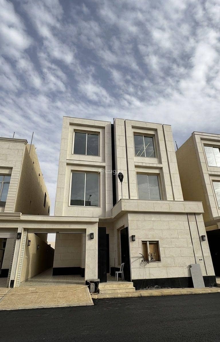 فرصة سكنية مميزة في حي ( غصون ) فرصة سكنية مميزة في حي ( غصون )