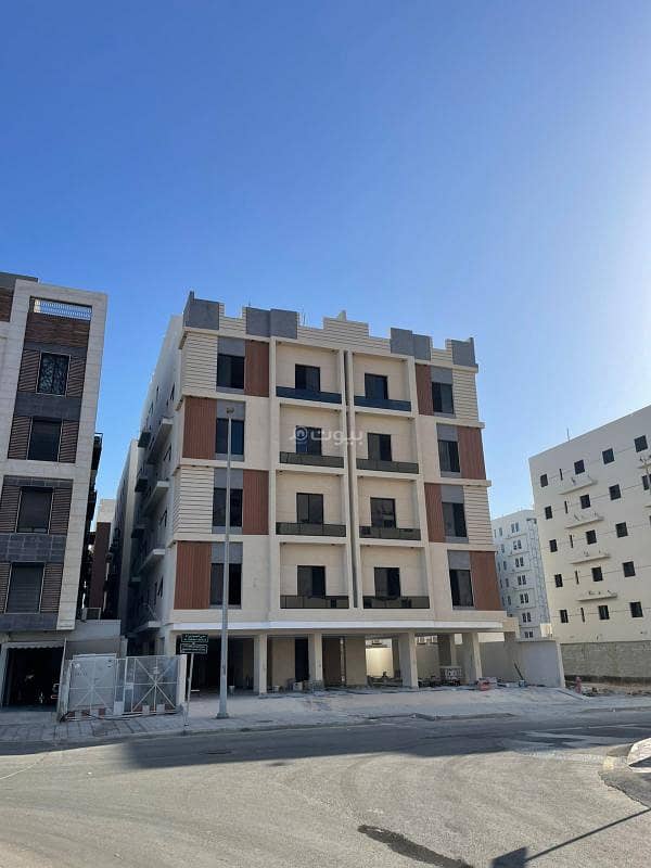 3 rooms, distinctive location in front of the mosque and overlooking a garden in Al-Sawari (Al-Sawari). 3 rooms, distinctive location in front of the mosque and overlooking a garden in Al-Sawari (Al-Sawari).