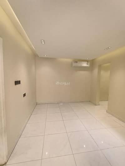 1 Bedroom Flat for Rent in East Riyadh, Riyadh - A one-bedroom apartment and a hall for rent in الخليج